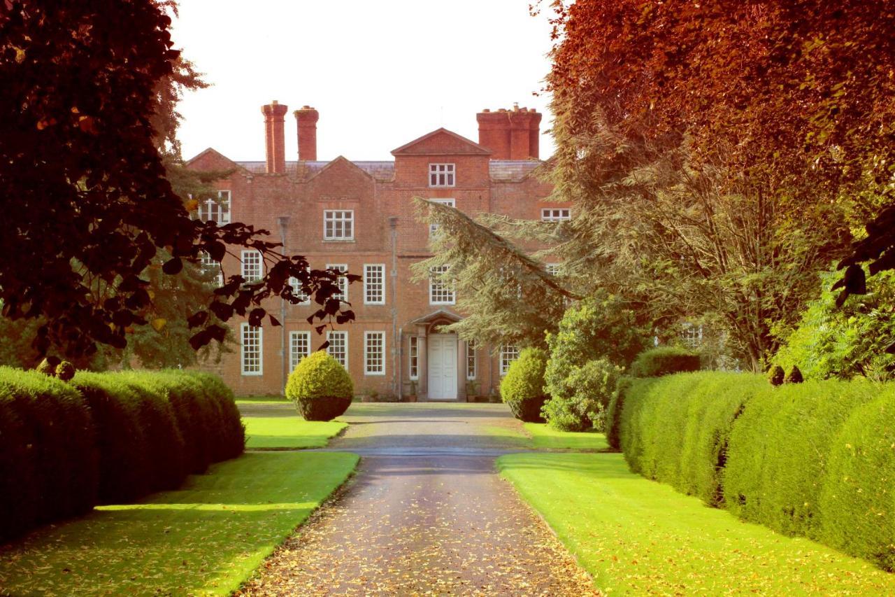 Henley Hall, Ludlow Buitenkant foto