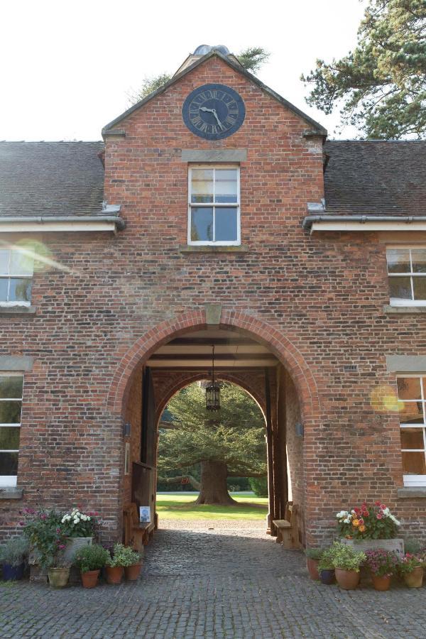 Henley Hall, Ludlow Buitenkant foto