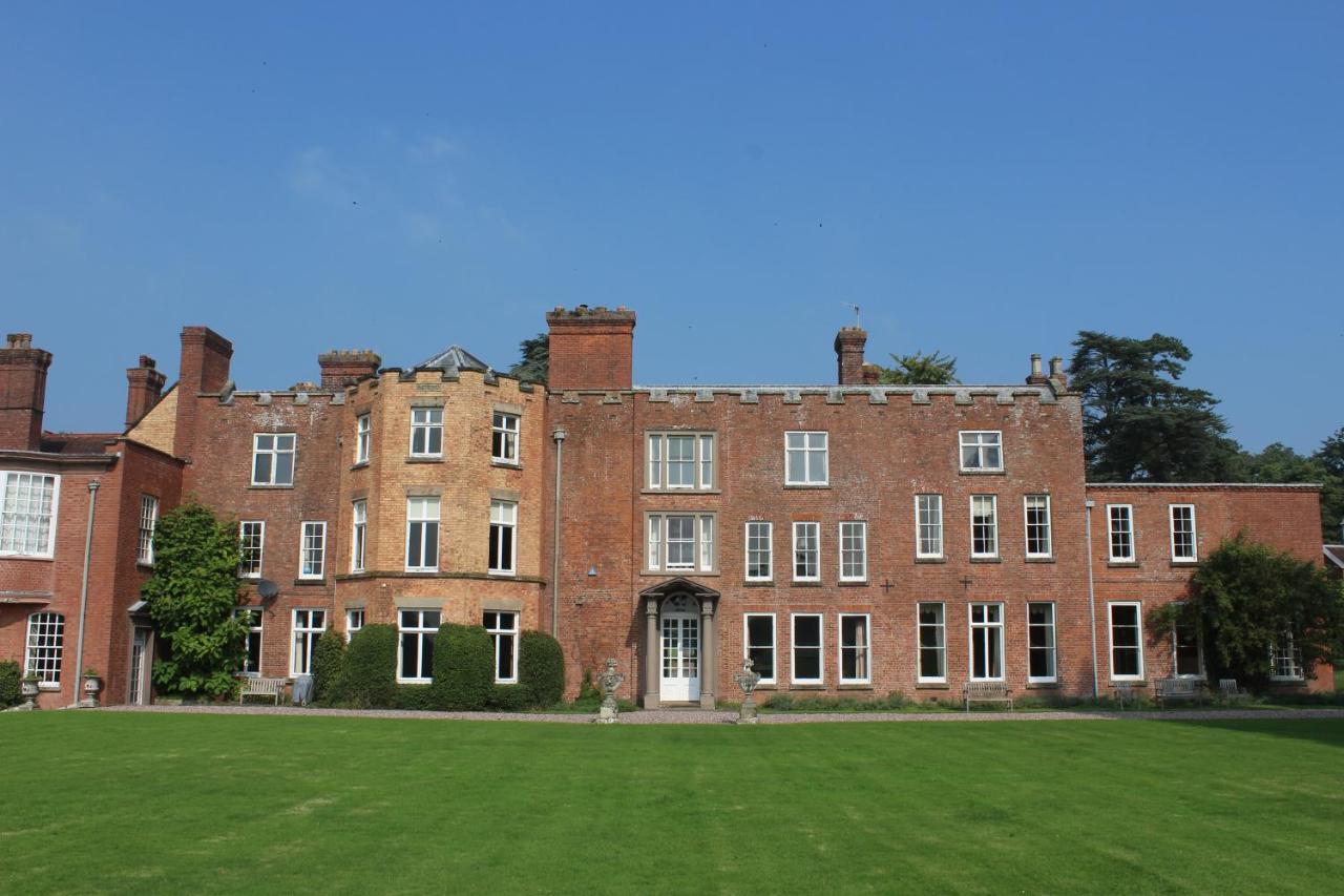 Henley Hall, Ludlow Buitenkant foto