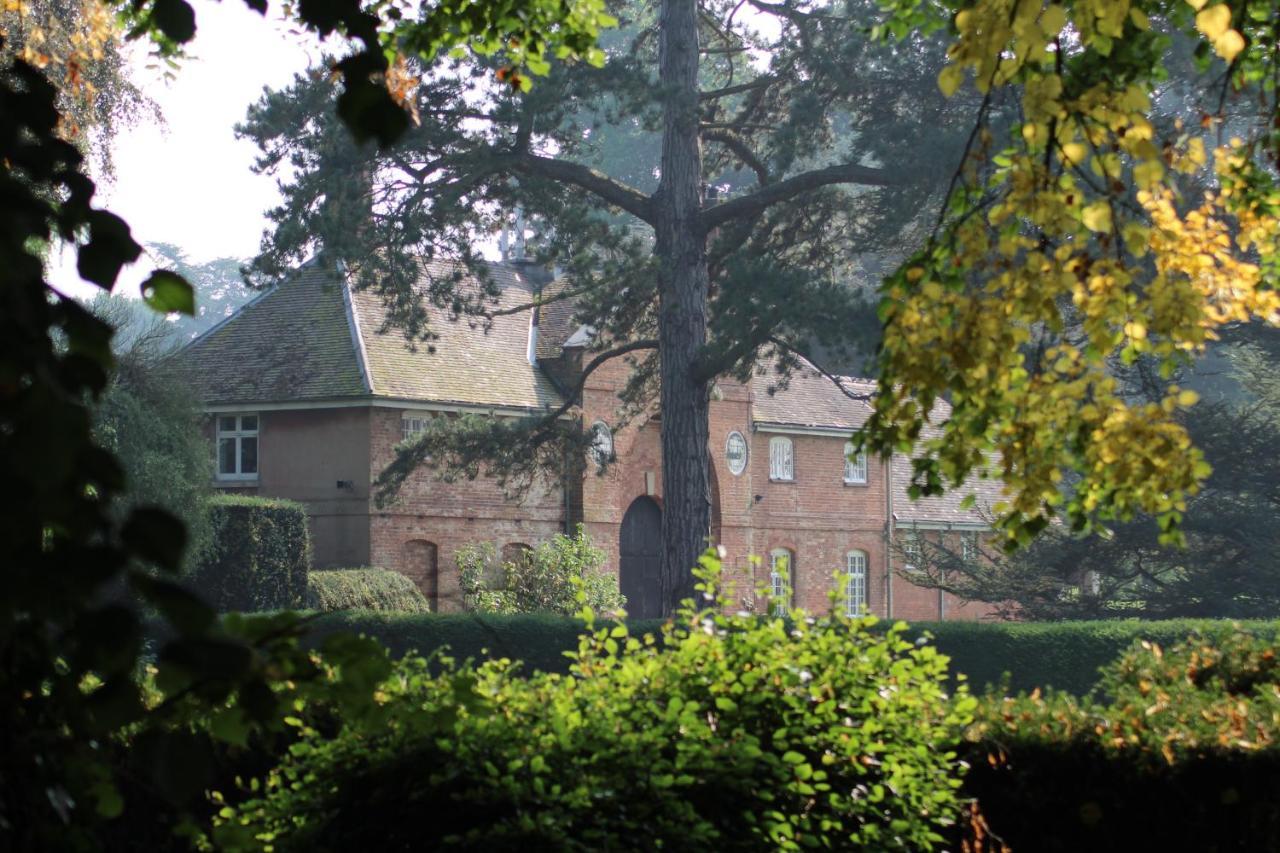 Henley Hall, Ludlow Buitenkant foto