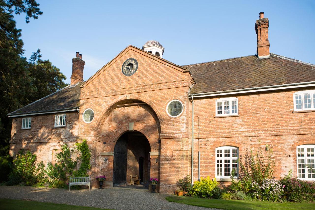 Henley Hall, Ludlow Buitenkant foto
